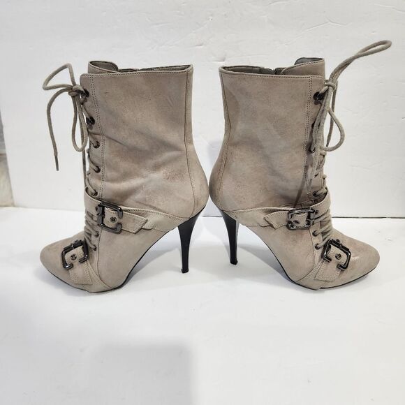Guess Grey Hifh Heel Lace Up Boota Size 8.5 - Picture 12 of 12